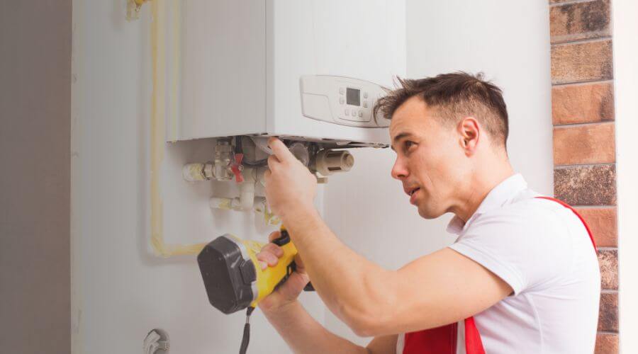 Expert burst pipe repair services in New Burnside, IL